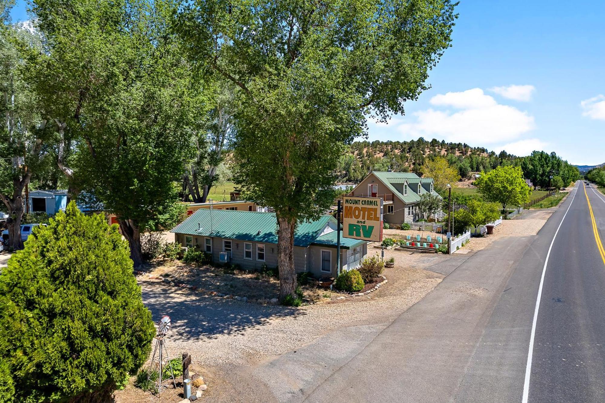 Quiet & Peaceful Rv Park In Southern Utah Rv 3 Mount Carmel Exterior foto